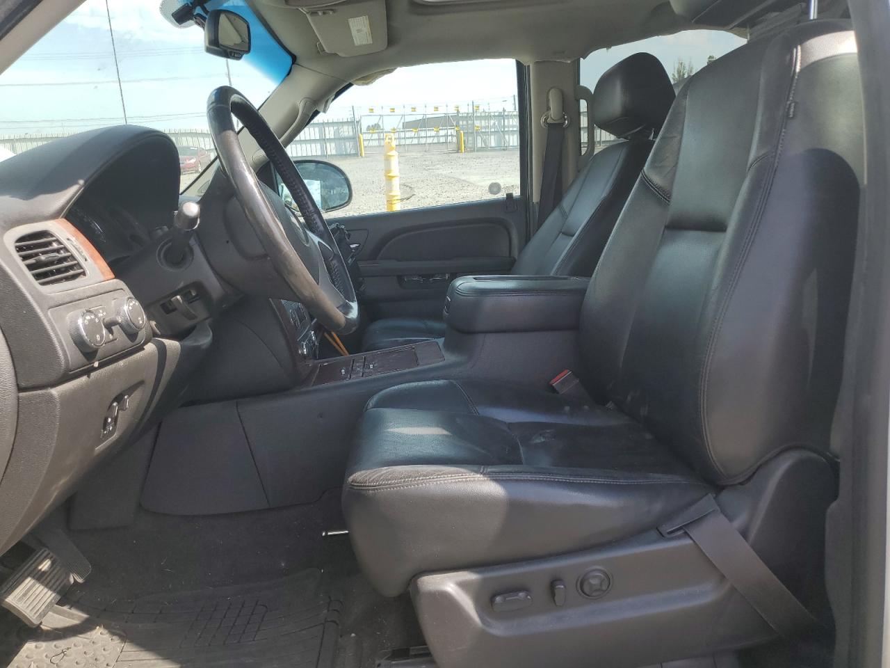2013 Chevrolet Avalanche Ltz VIN: 3GNTKGE71DG367388 Lot: 62789745