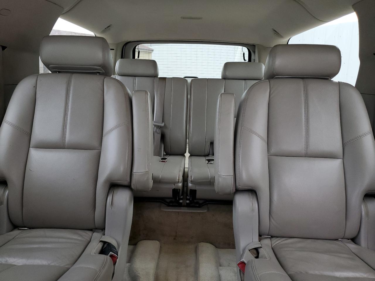 2007 Chevrolet Suburban K1500 VIN: 1GNFK16327R387871 Lot: 62581985