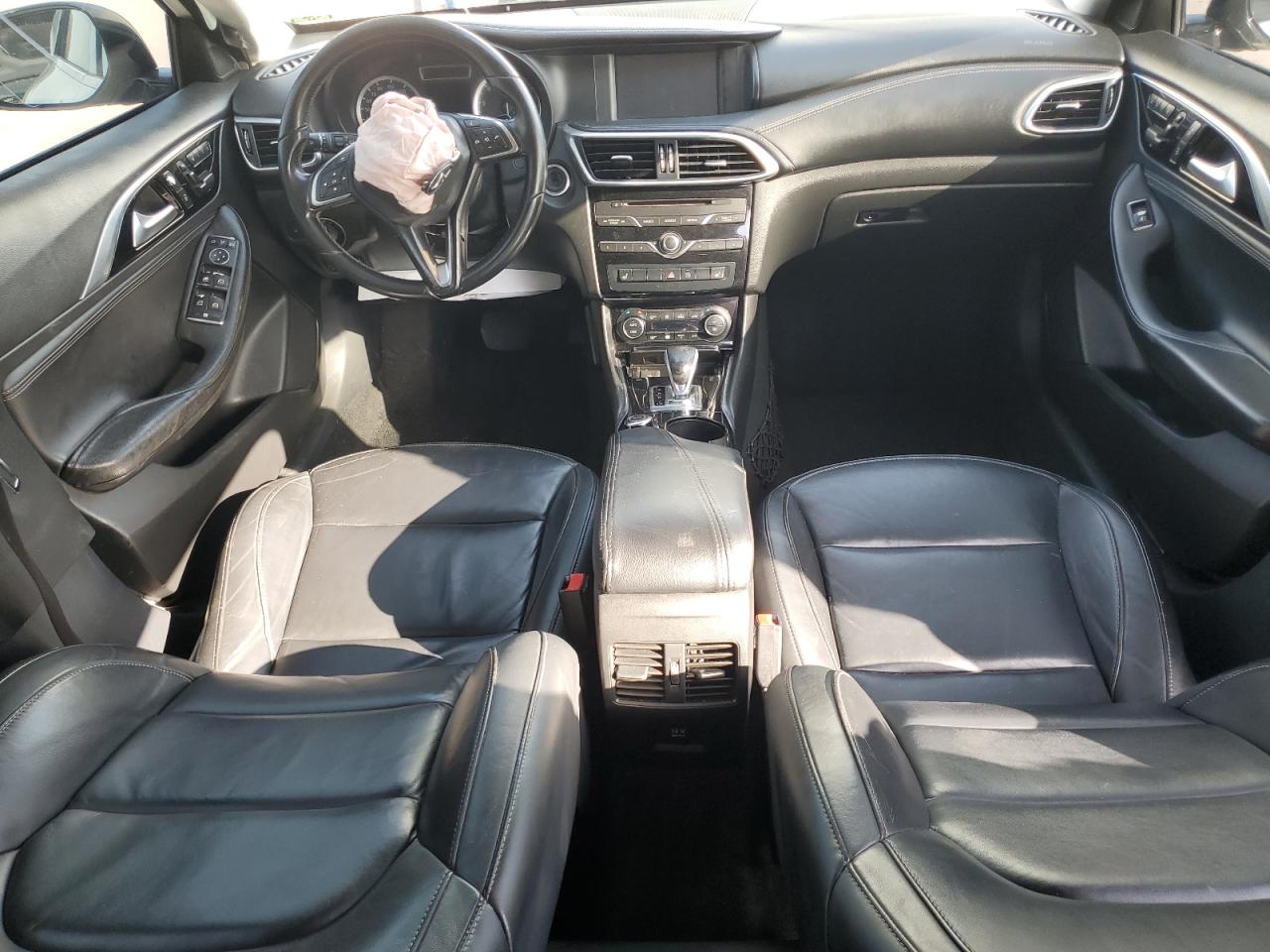 2017 Infiniti Qx30 Base VIN: SJKCH5CR6HA034623 Lot: 64295415