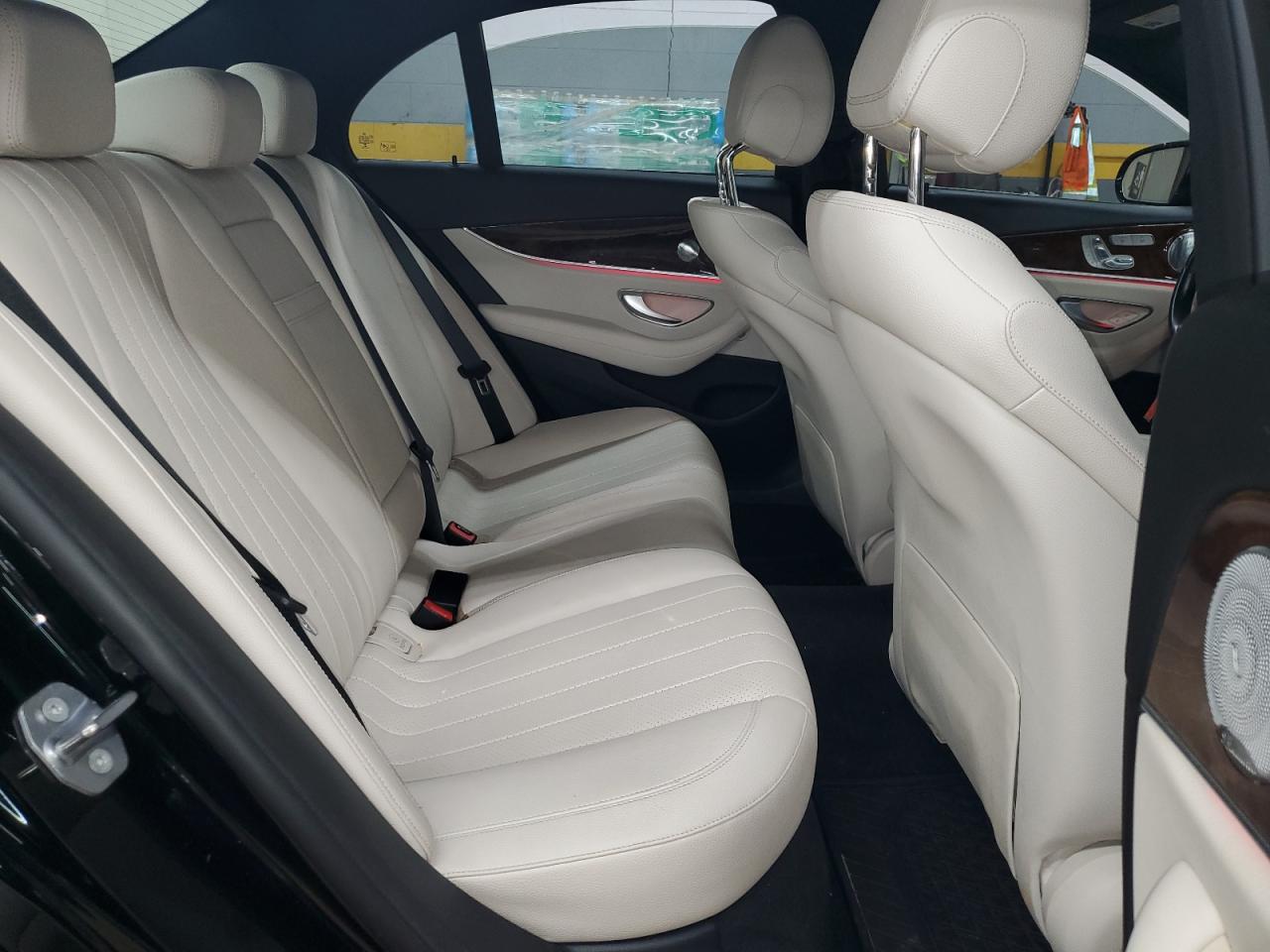 2017 Mercedes-Benz E 300 VIN: WDDZF4JB6HA231901 Lot: 63107975
