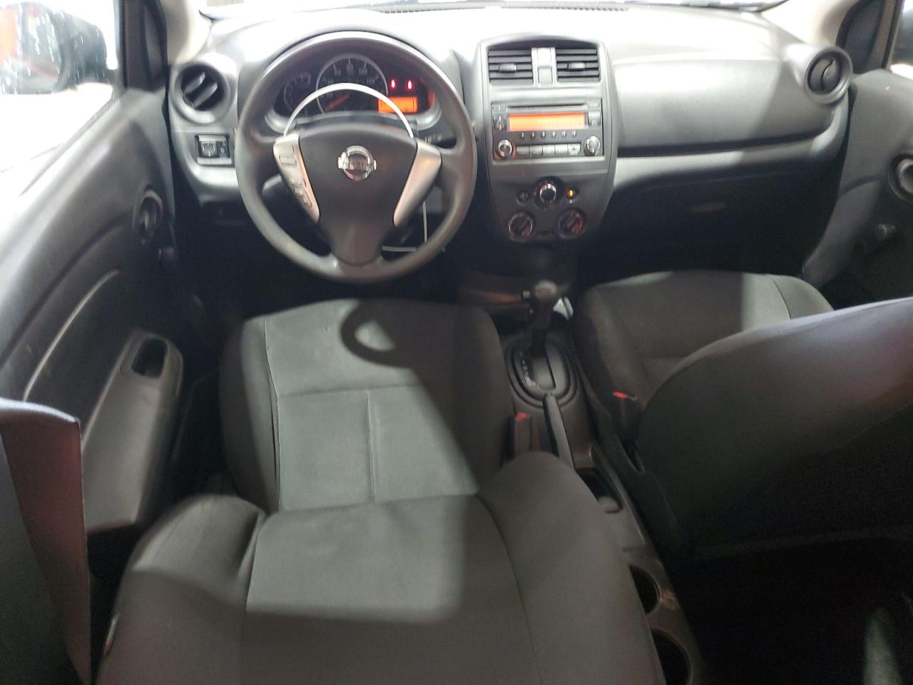 2016 Nissan Versa S VIN: 3N1CN7AP7GL913826 Lot: 62987695