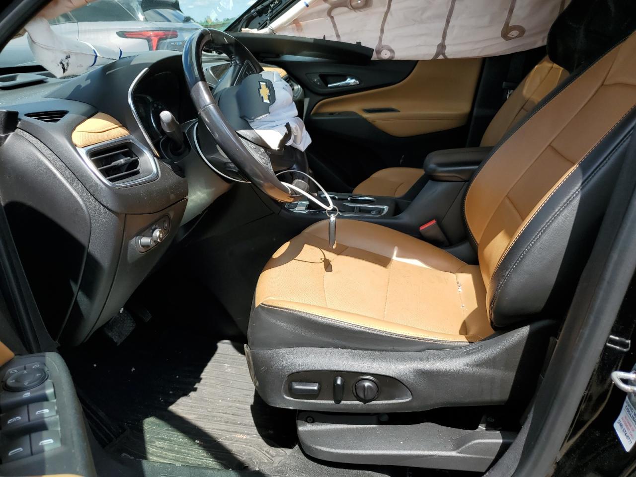 2018 Chevrolet Equinox Premier VIN: 2GNAXNEX1J6296455 Lot: 65510325