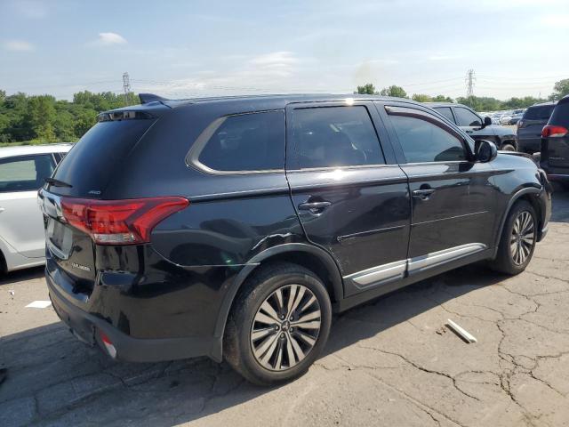  MITSUBISHI OUTLANDER 2019 Czarny