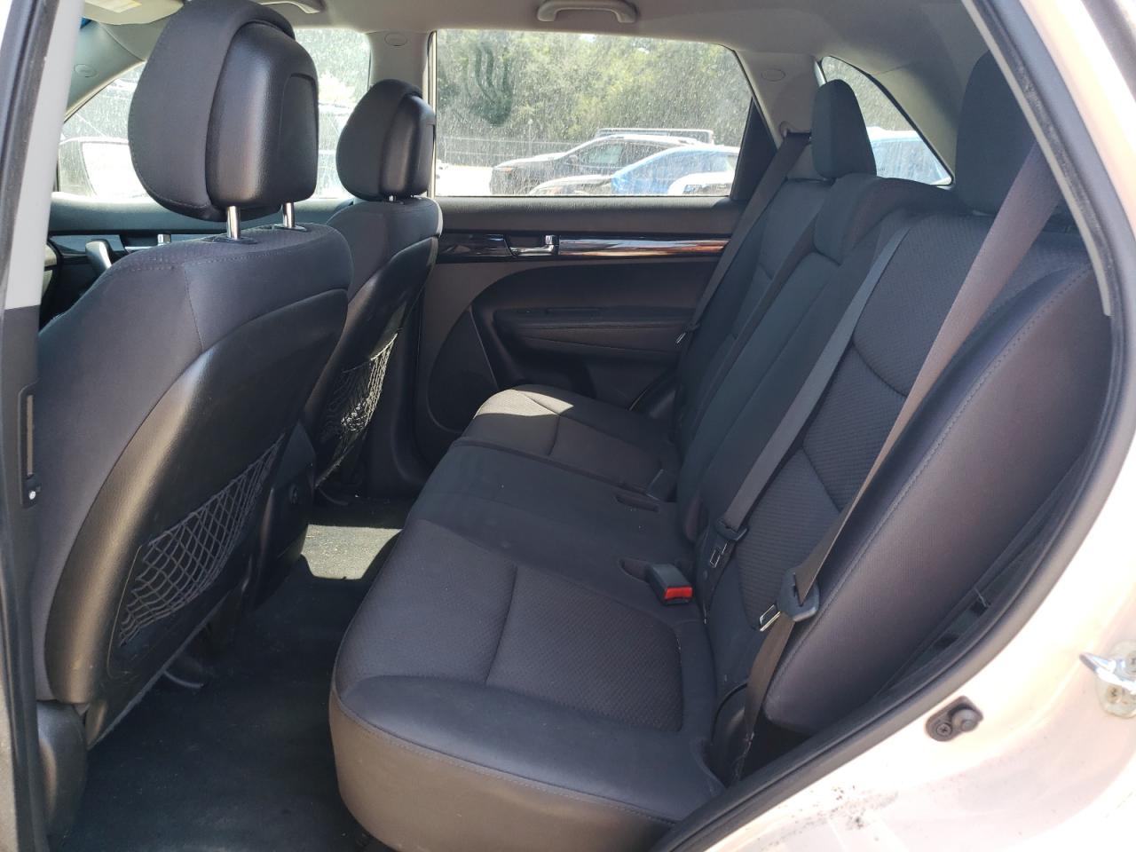 2011 Kia Sorento Base VIN: 5XYKT4A17BG115383 Lot: 64926705