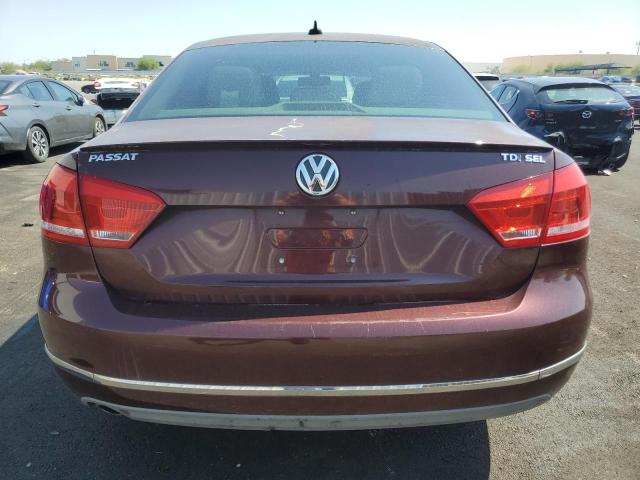 Sedans VOLKSWAGEN PASSAT 2012 Maroon