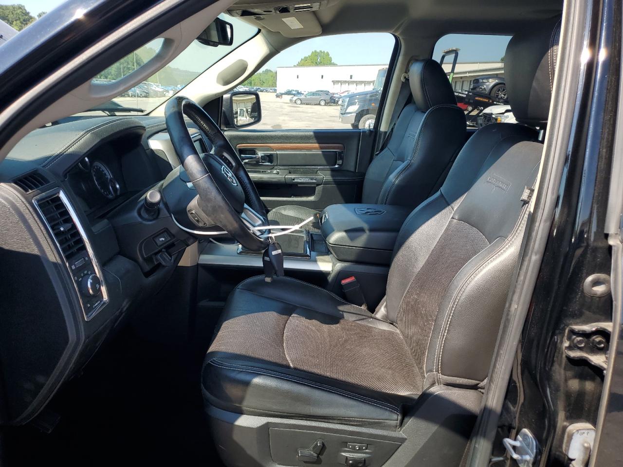 2014 Ram 1500 Laramie VIN: 1C6RR7NT1ES275307 Lot: 64067405