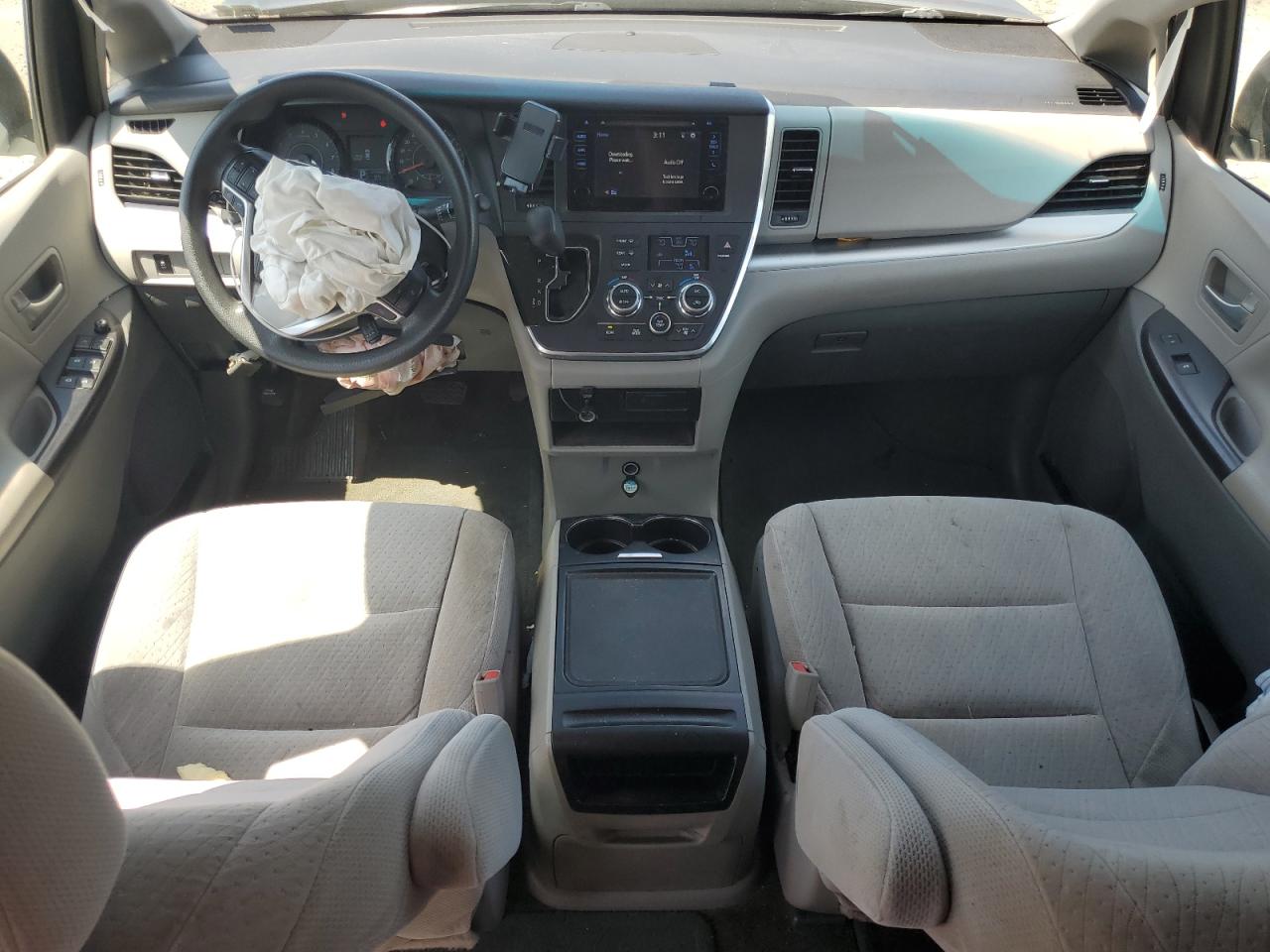2016 Toyota Sienna Le VIN: 5TDKK3DC0GS718695 Lot: 63070165