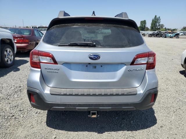  SUBARU OUTBACK 2019 Серебристый