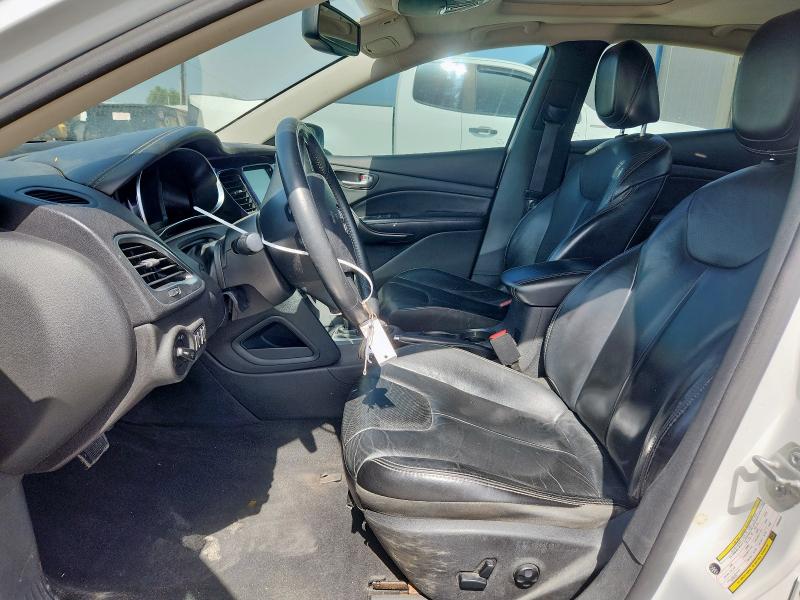 Sedans DODGE DART 2014 Biały