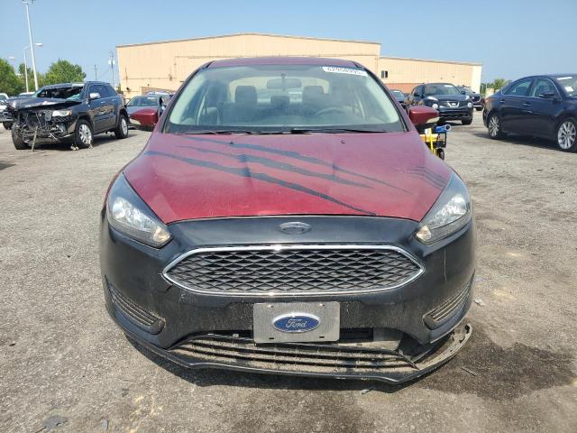  FORD FOCUS 2015 Красный