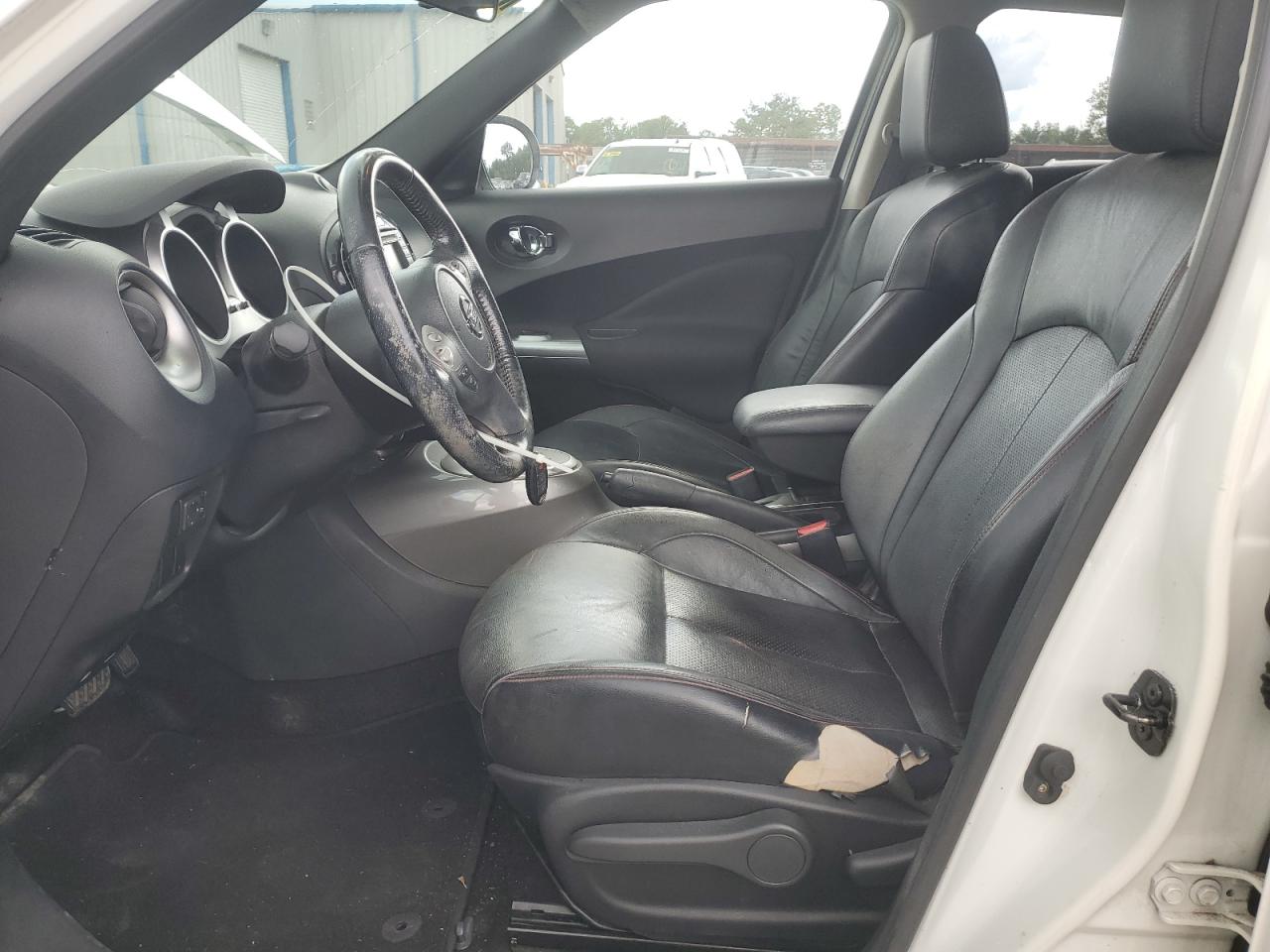 2013 Nissan Juke S VIN: JN8AF5MR4DT220825 Lot: 65271285