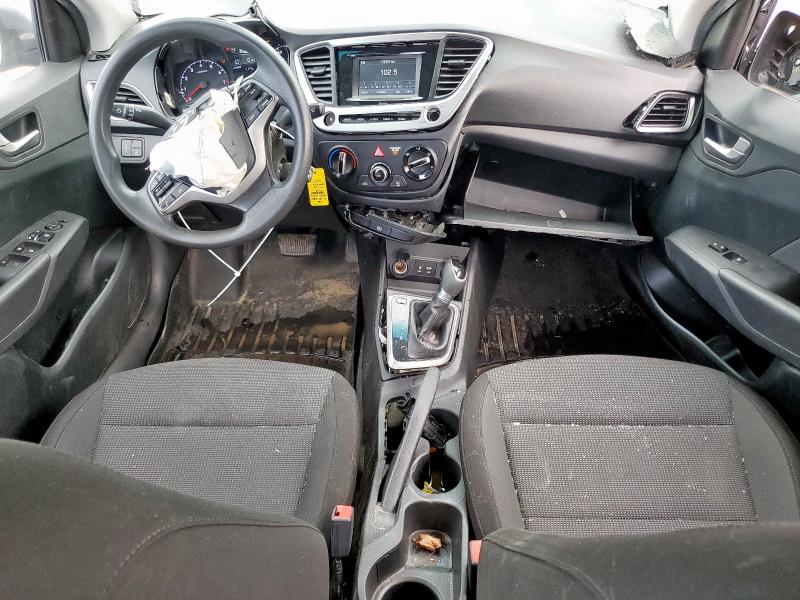  HYUNDAI ACCENT 2018 Серебристый