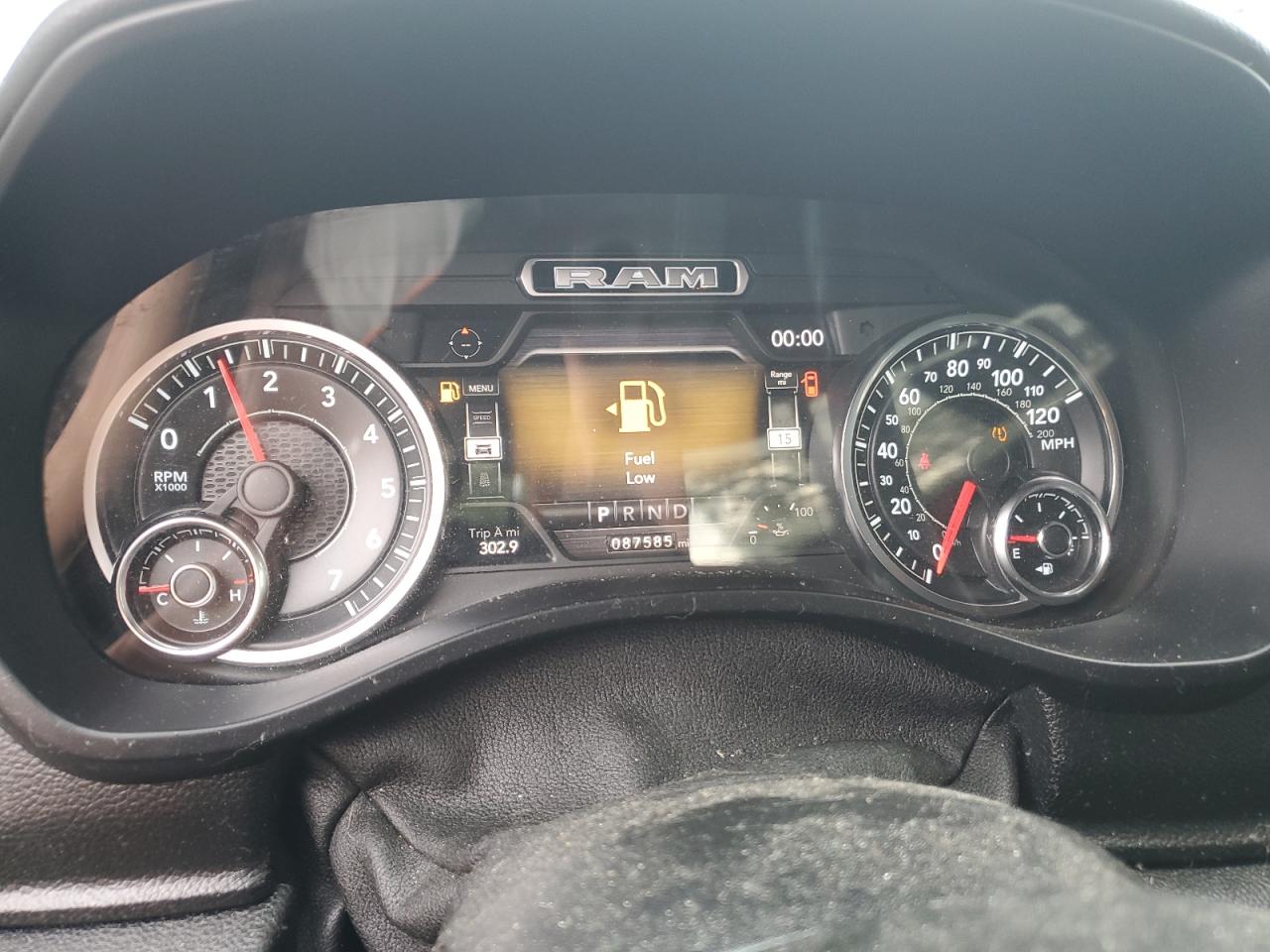 2021 Ram 1500 Big Horn/Lone Star VIN: 1C6SRFFT3MN523094 Lot: 64997935