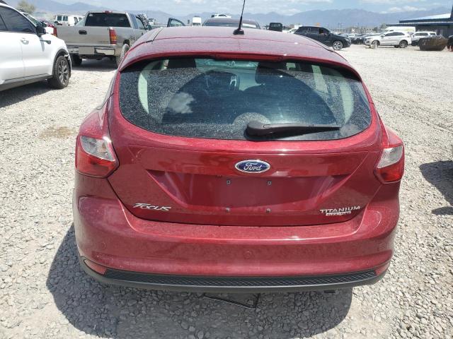  FORD FOCUS 2013 Red