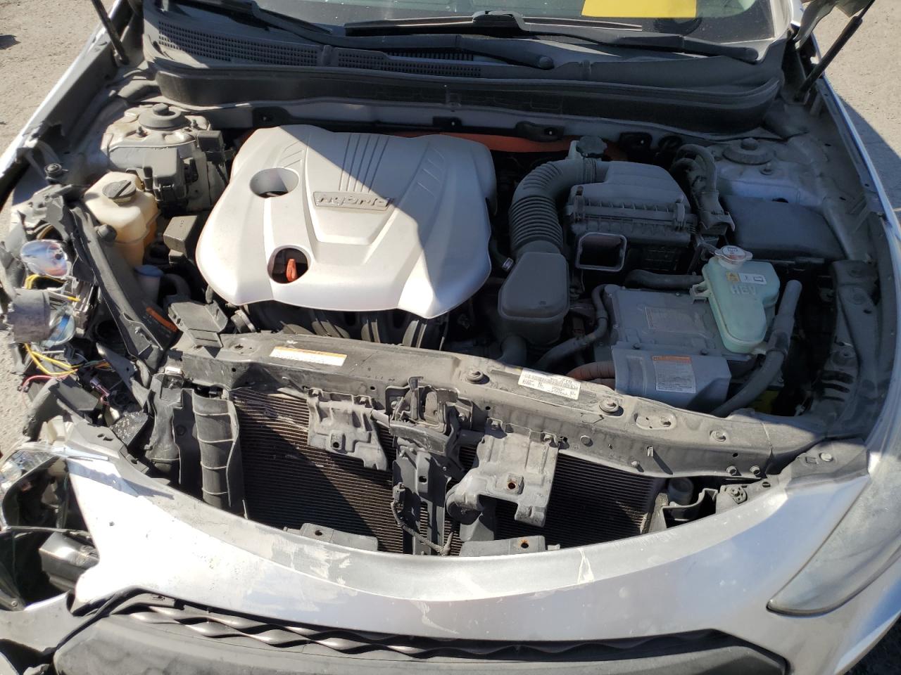 2015 Hyundai Sonata Hybrid VIN: KMHEC4A44FA130738 Lot: 64145845