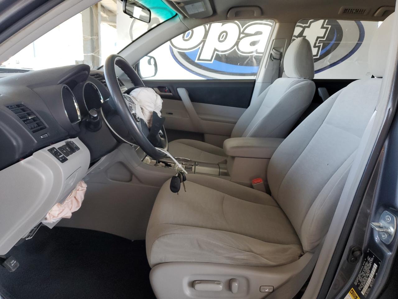 2012 Toyota Highlander Base VIN: 5TDZK3EH7CS057203 Lot: 64337905