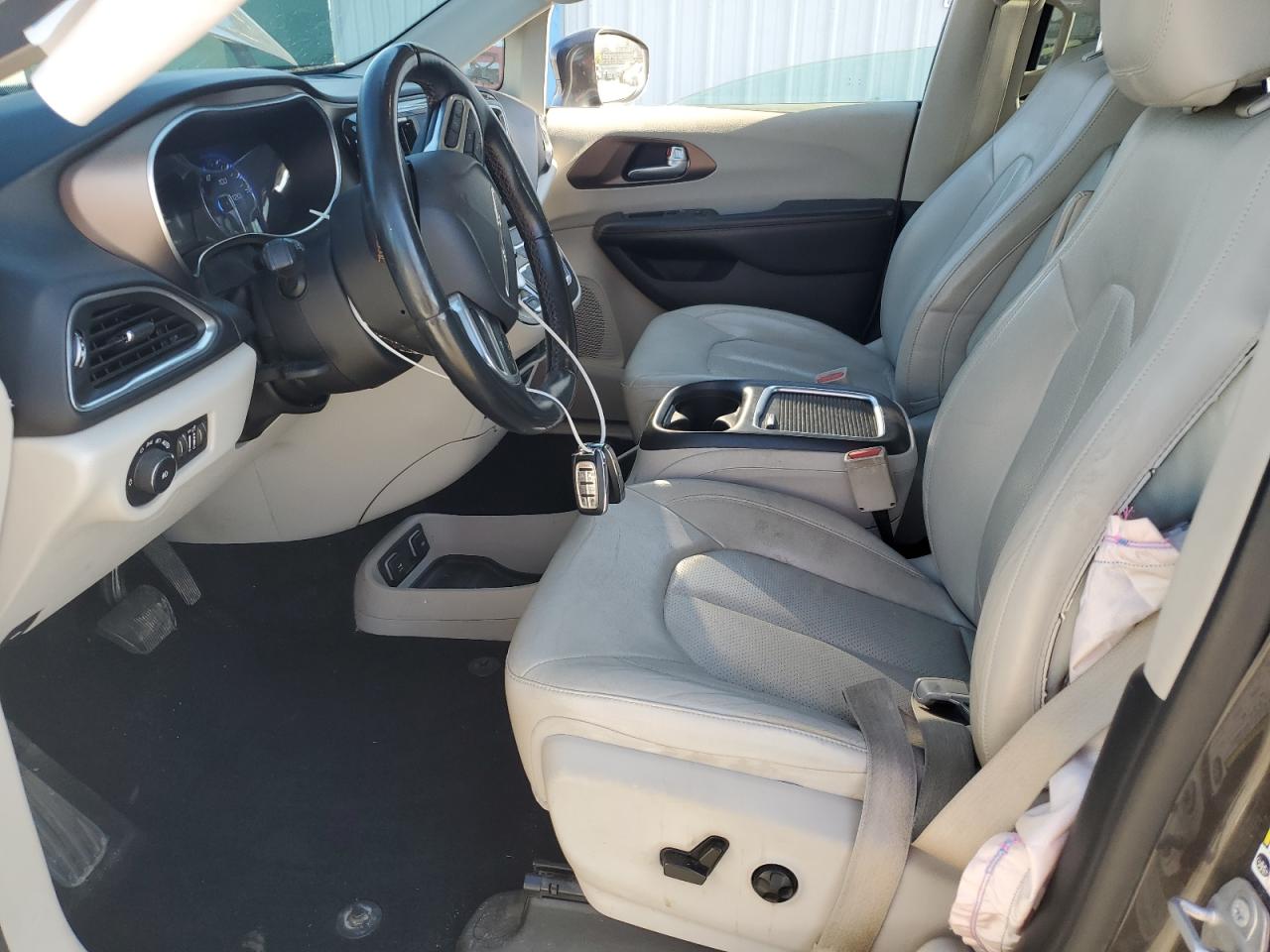 2017 Chrysler Pacifica Touring L Plus VIN: 2C4RC1EG2HR541739 Lot: 66306435