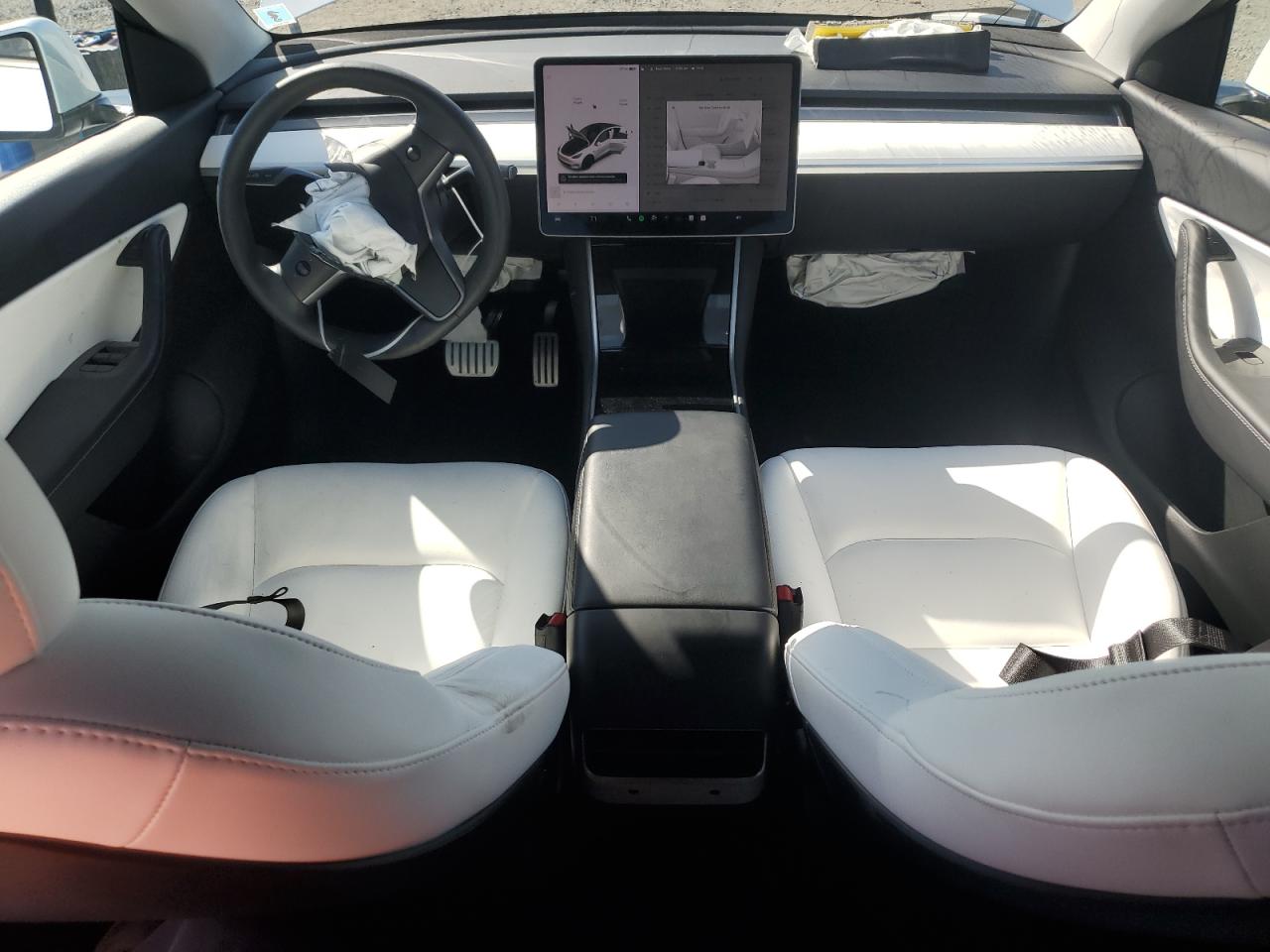 2020 Tesla Model Y VIN: 5YJYGDEF3LF023135 Lot: 64225675