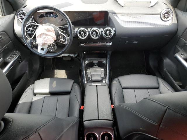  MERCEDES-BENZ GLA-CLASS 2021 Srebrny