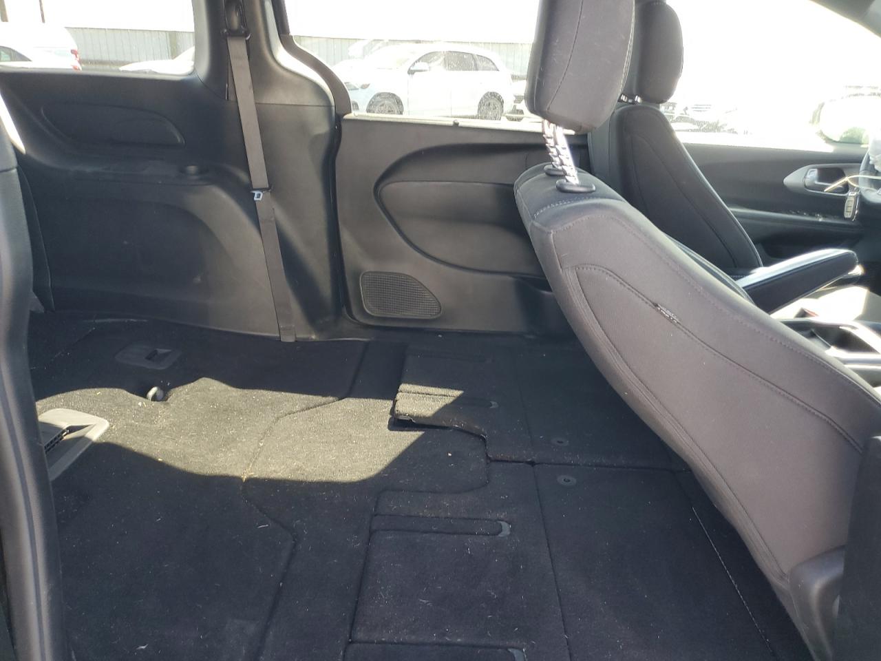 2018 Chrysler Pacifica Touring Plus VIN: 2C4RC1FG2JR287356 Lot: 63266475