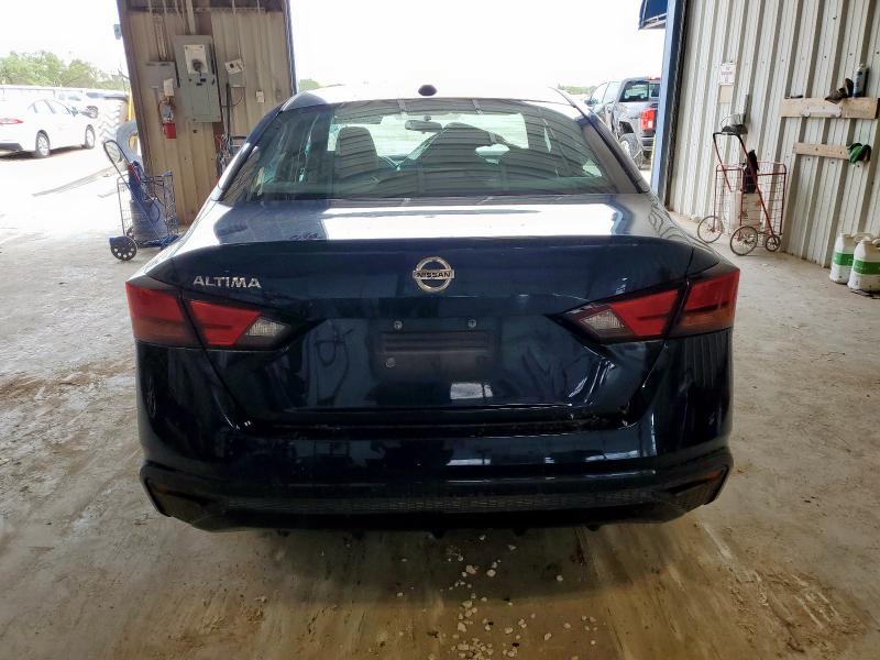  NISSAN ALTIMA 2019 Granatowy