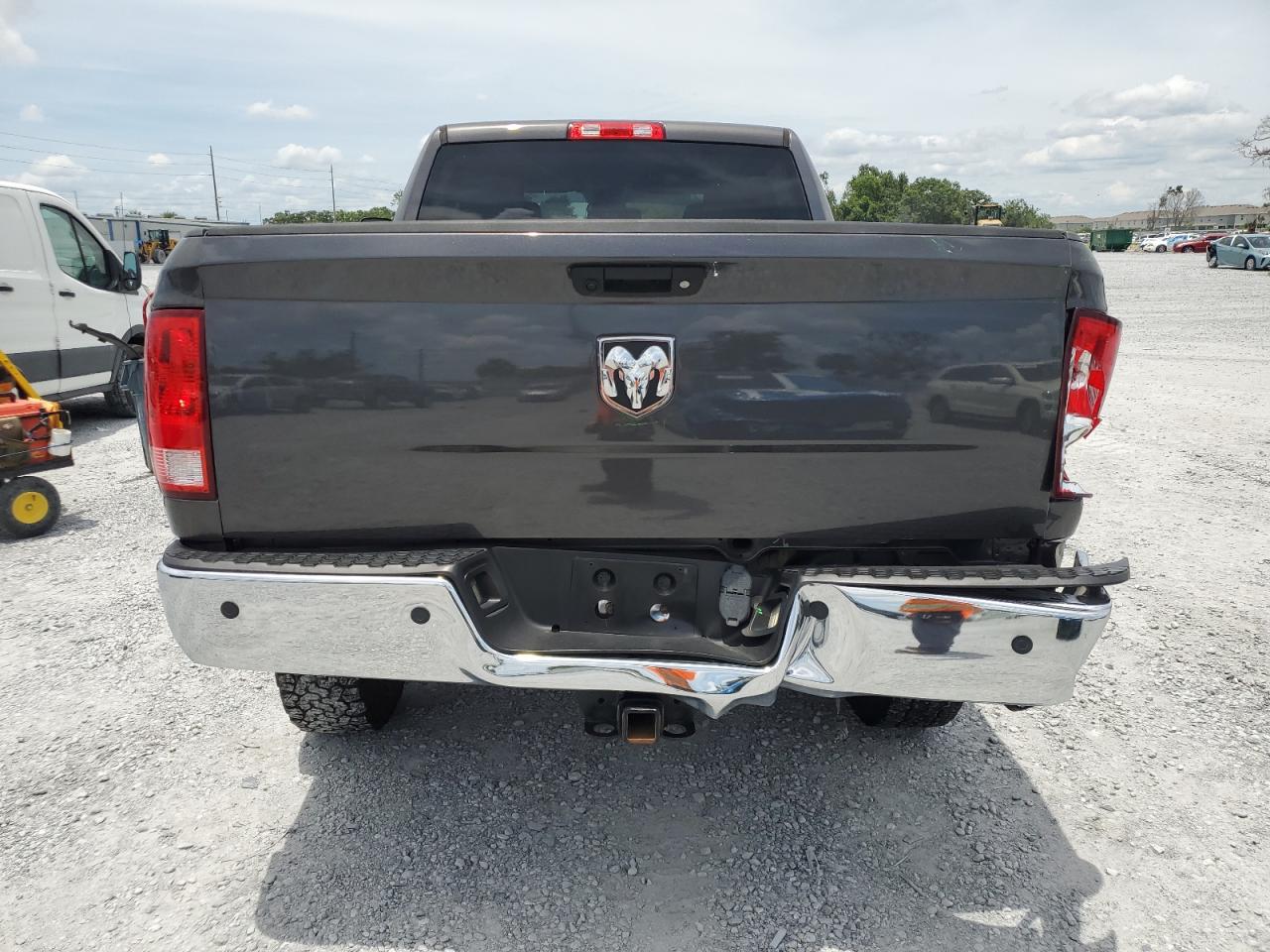 2018 Ram 3500 St VIN: 3C63R2CL7JG221653 Lot: 63474085