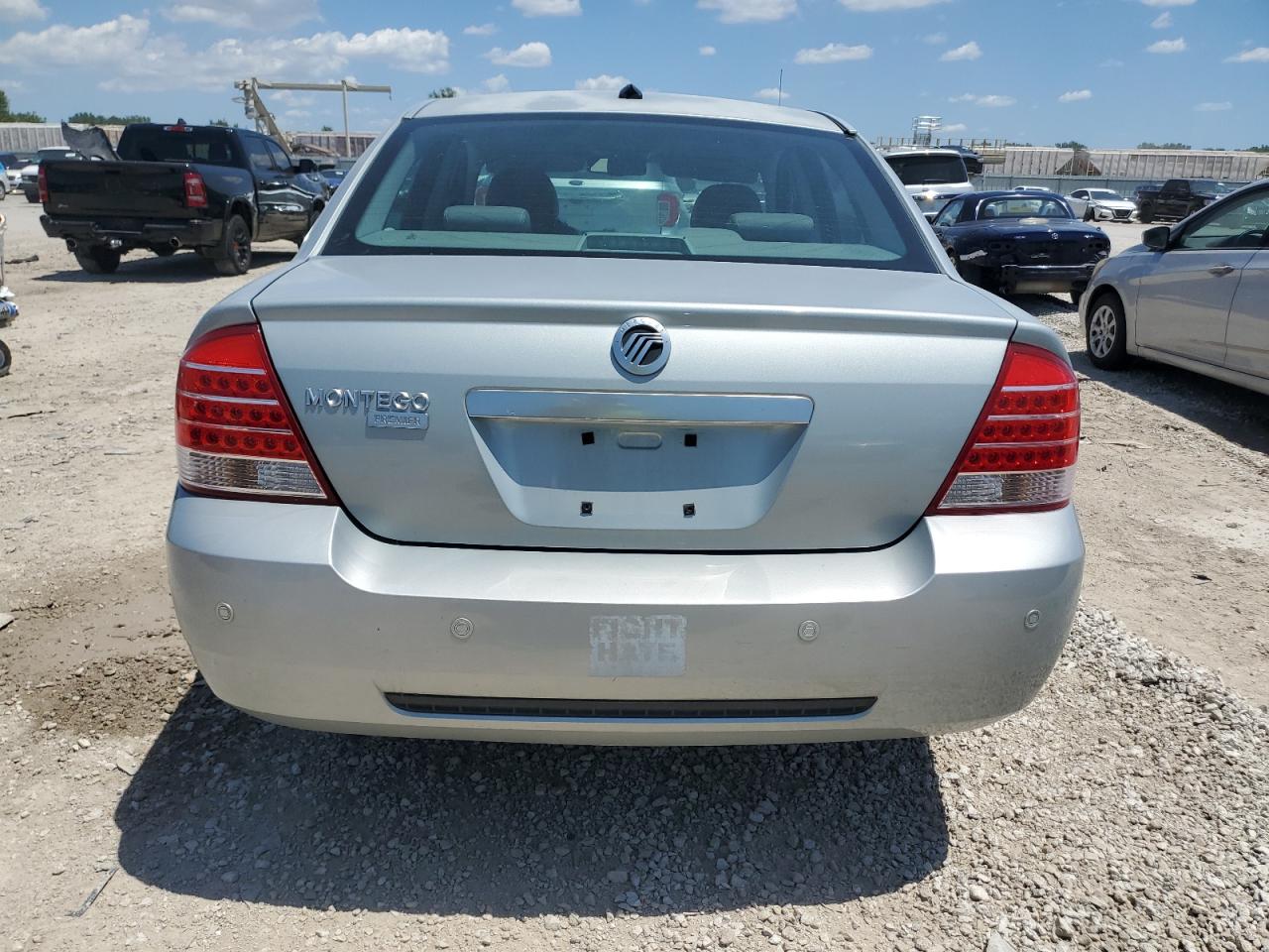 2007 Mercury Montego Premier VIN: 1MEHM42137G611421 Lot: 63703575