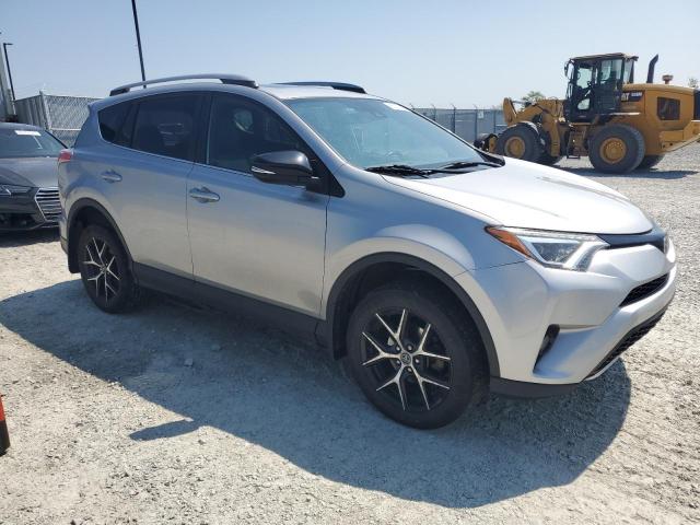 2018 TOYOTA RAV4 SE  