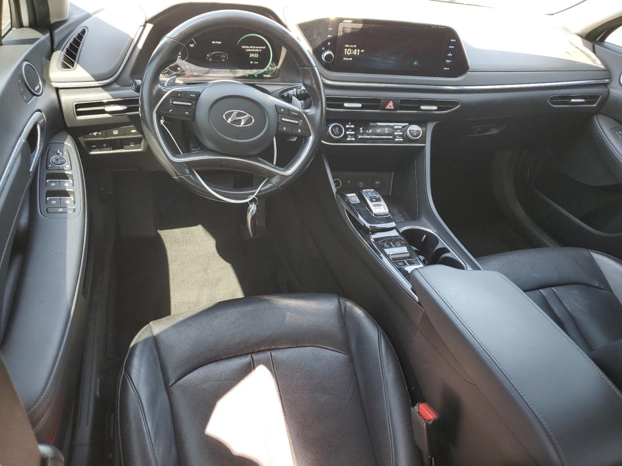 2021 Hyundai Sonata Hybrid VIN: KMHL54JJ8MA019825 Lot: 67011445