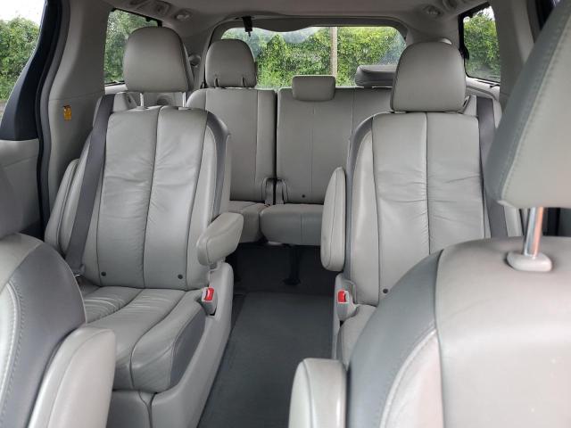 2011 TOYOTA SIENNA XLE  