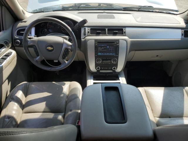  CHEVROLET TAHOE 2014 Сріблястий