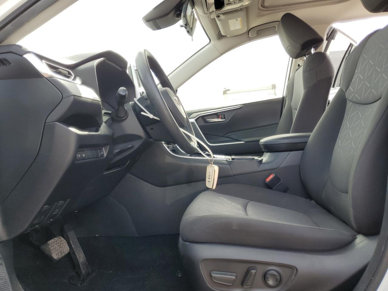 2022 Toyota Rav4 Xle VIN: JTMW1RFVXNJ024435 Lot: 65465325