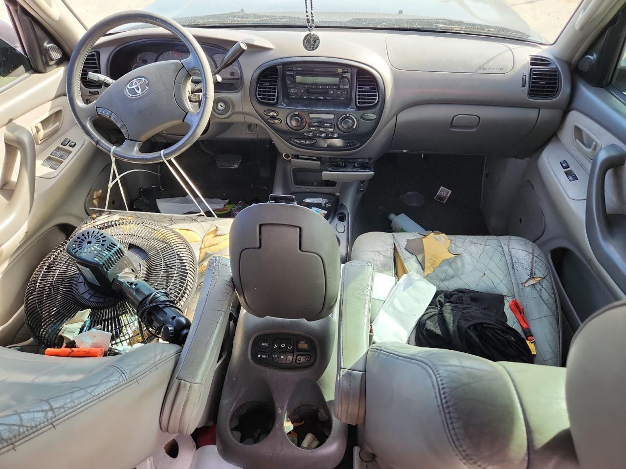 2004 Toyota Sequoia Sr5 VIN: 5TDZT34A44S227715 Lot: 64169805