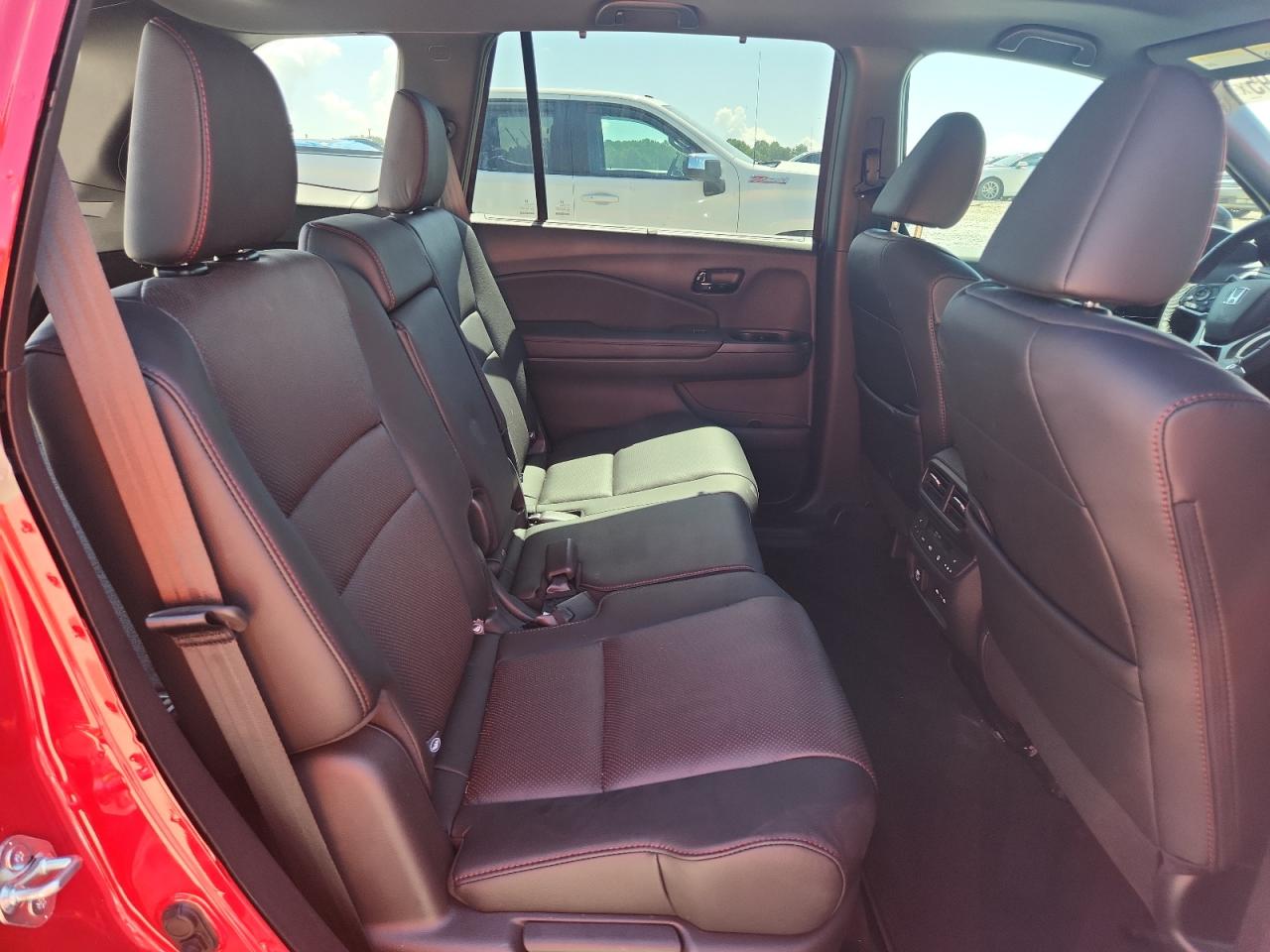 2024 Honda Passport Black Edition VIN: 5FNYF8H8XRB023620 Lot: 66481595