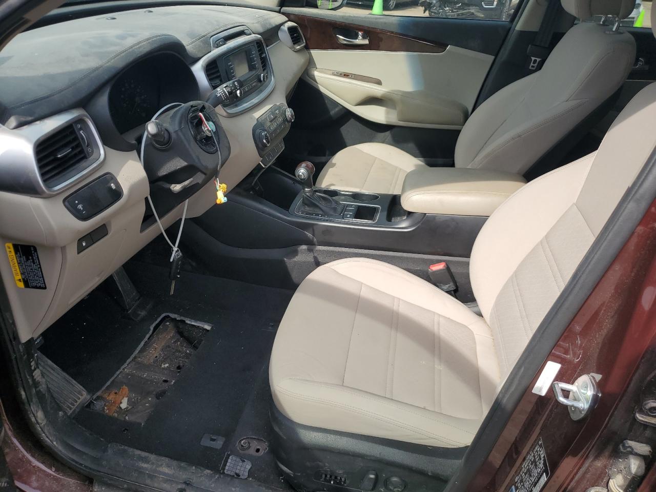 5xypg4a51gg123354 5XYPG4A51GG123354 2016 Kia Sorento Lx