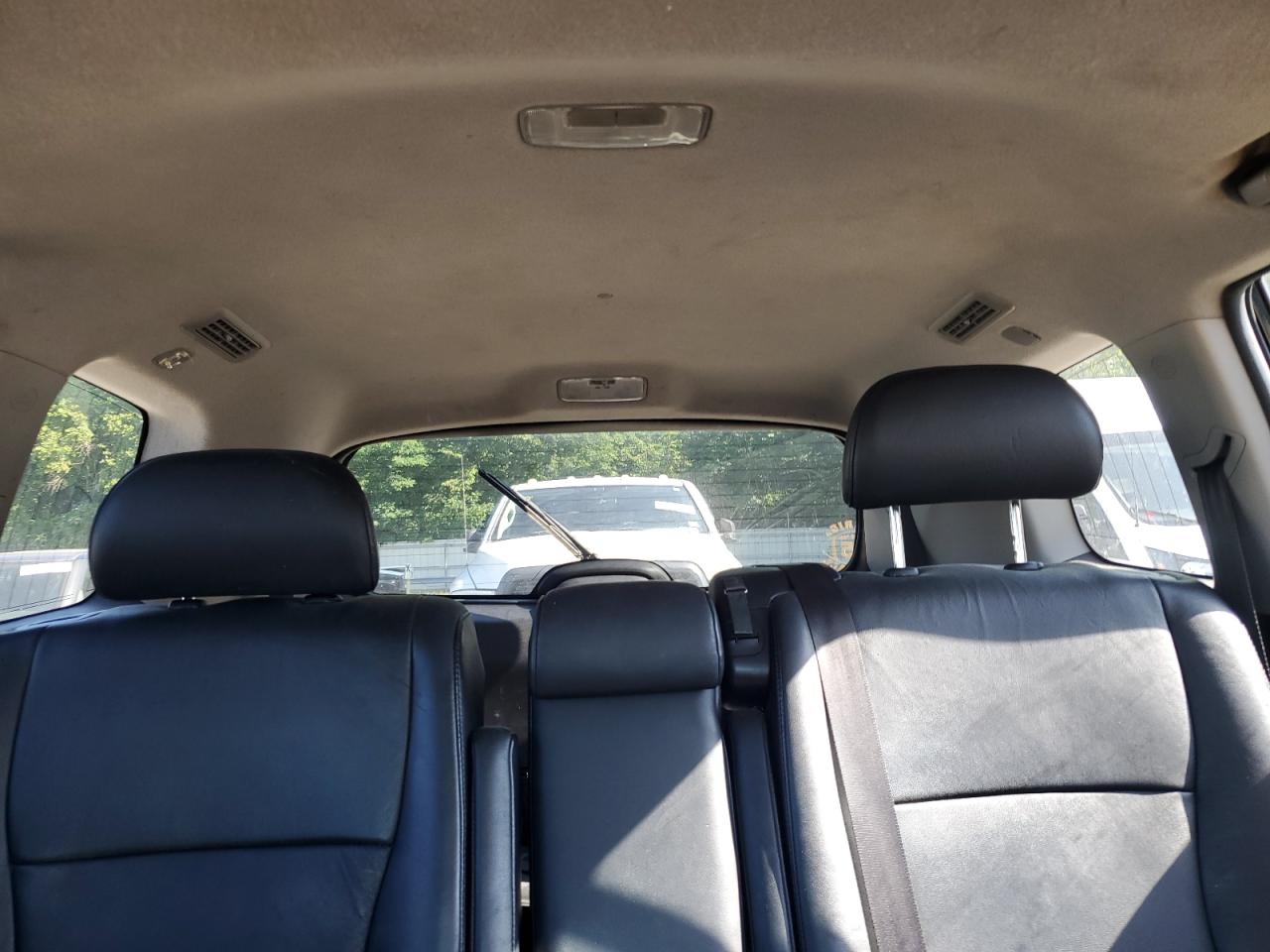 5TDBK3EH5BS083444 2011 Toyota Highlander Base