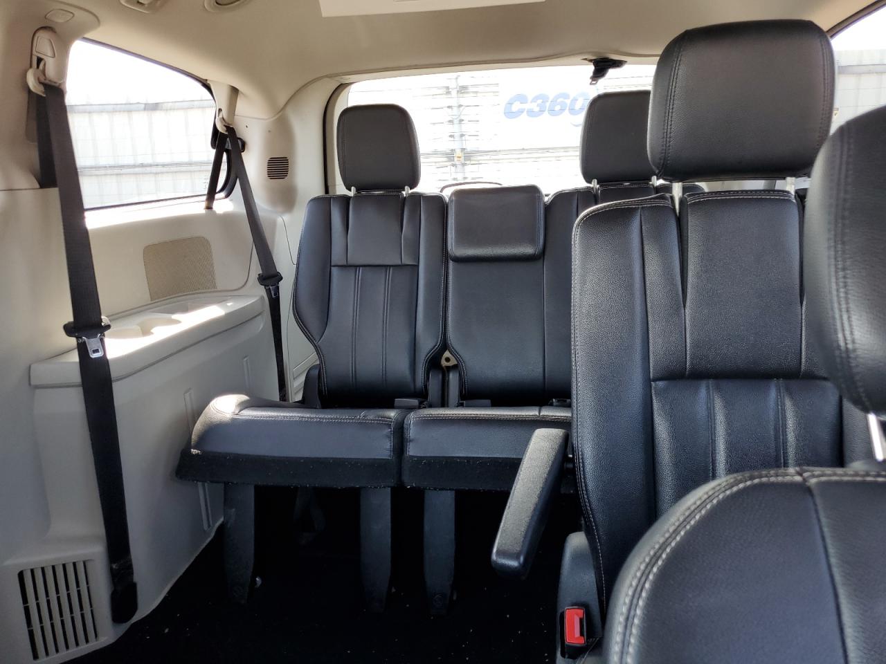 2013 Chrysler Town & Country Touring VIN: 2C4RC1BGXDR766764 Lot: 64358195
