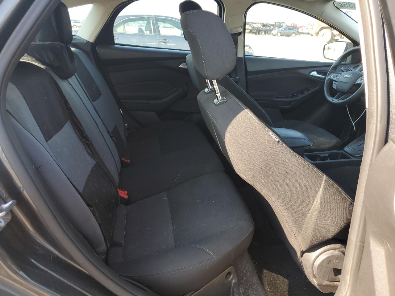 2018 Ford Focus Se VIN: 1FADP3K21JL316591 Lot: 62742535