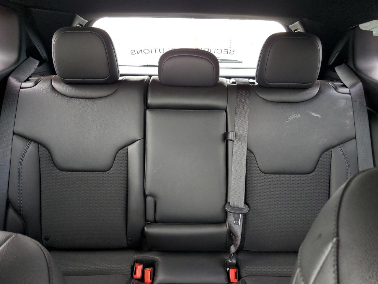 2025 Jeep Compass Latitude VIN: 3C4NJDBN0ST569682 Lot: 65995645