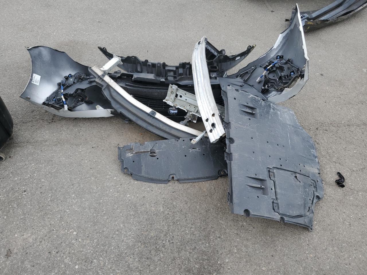 2018 Toyota Prius Prime VIN: JTDKARFP6J3081441 Lot: 65119485