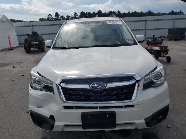  SUBARU FORESTER 2017 Белы