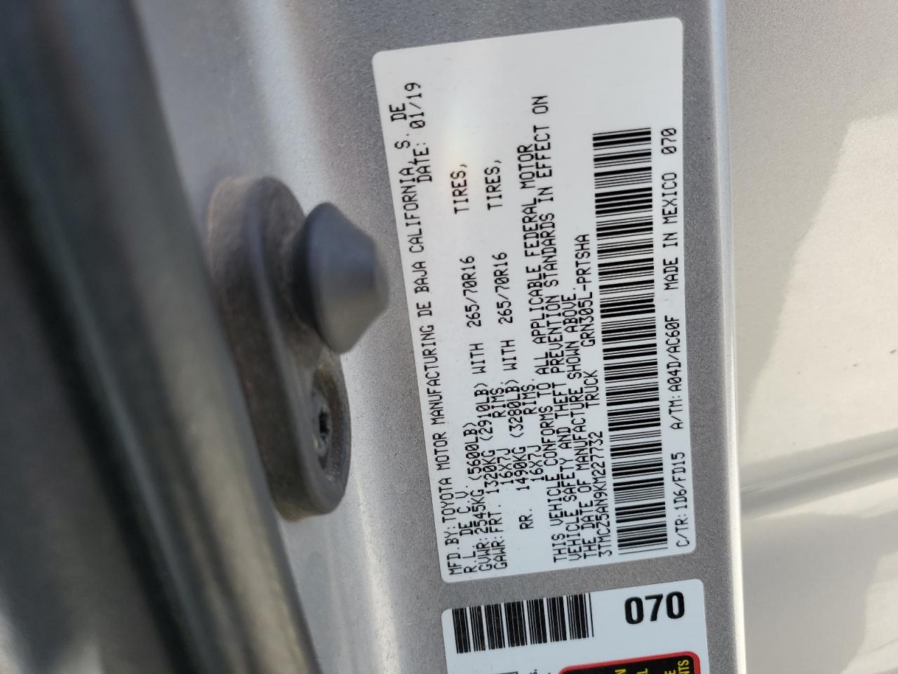 2019 Toyota Tacoma Double Cab VIN: 3TMCZ5AN9KM227732 Lot: 63639865