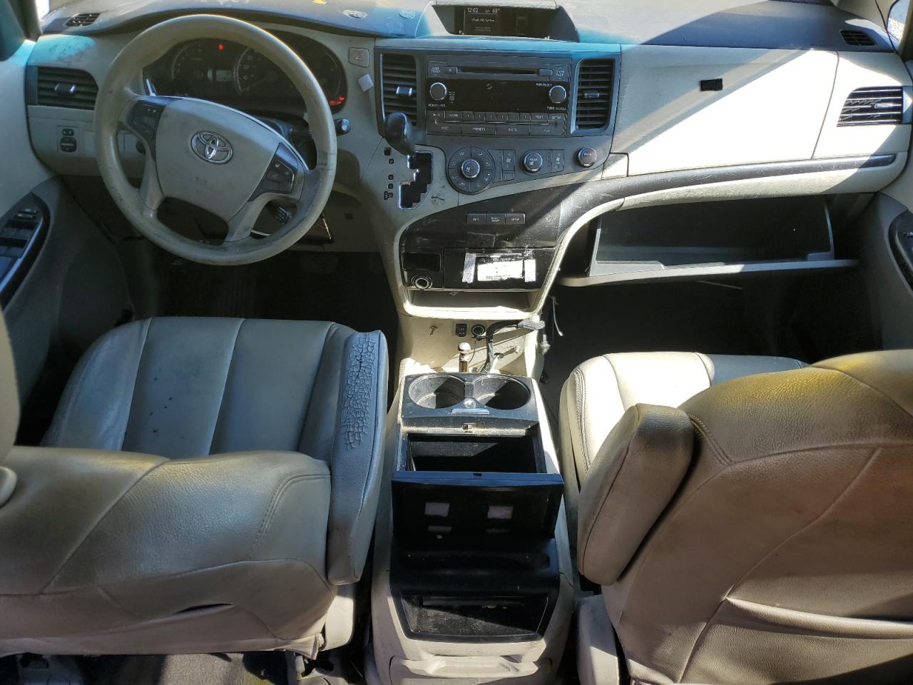2011 Toyota Sienna Le VIN: 5TDKK3DC2BS106409 Lot: 66998635