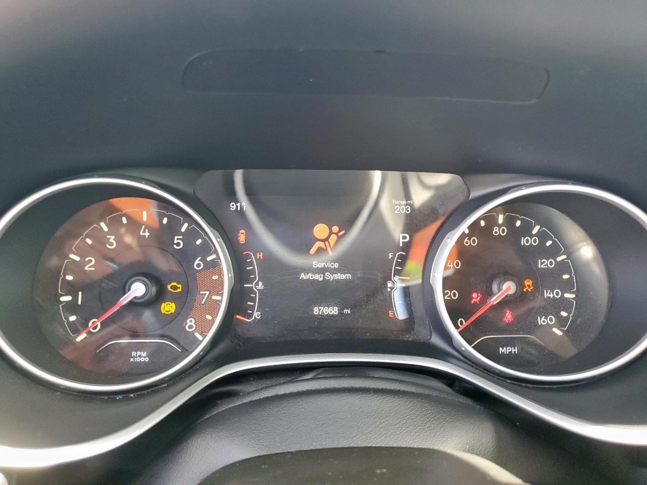 2018 Jeep Compass Latitude VIN: 3C4NJCBB5JT205126 Lot: 65644865