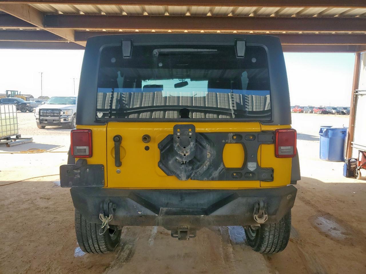 2015 Jeep Wrangler Unlimited Sport VIN: 1C4BJWDG1FL566224 Lot: 64113195