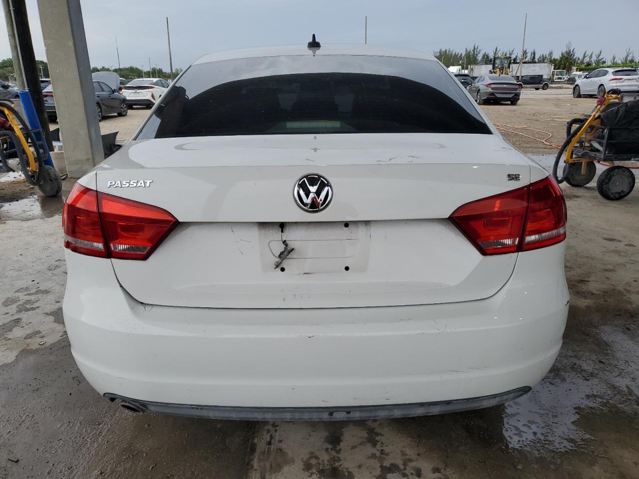 2013 Volkswagen Passat Se VIN: 1VWBP7A35DC107438 Lot: 61307545