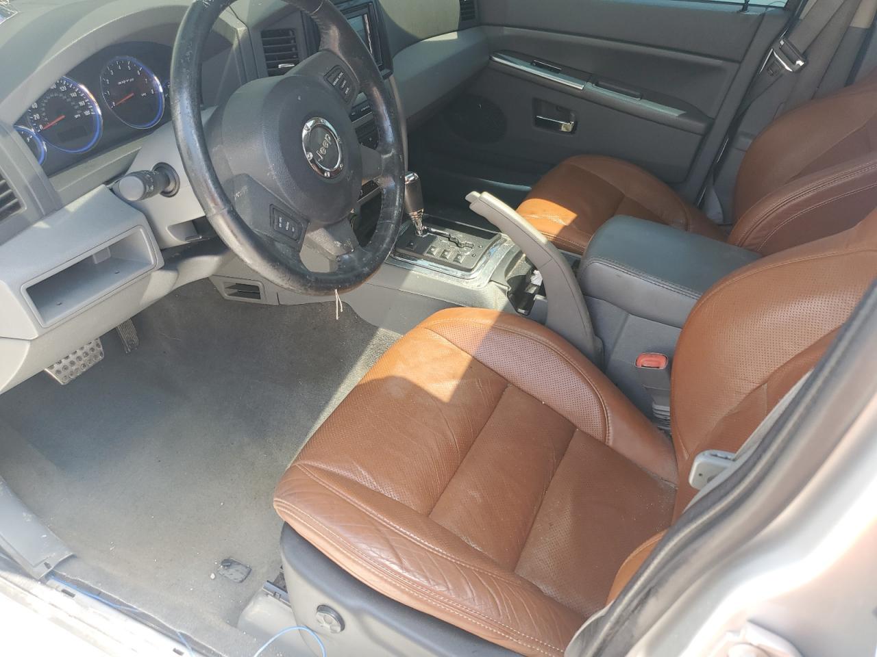 2007 Jeep Grand Cherokee Srt-8 VIN: 1J8HR78397C575828 Lot: 64437325