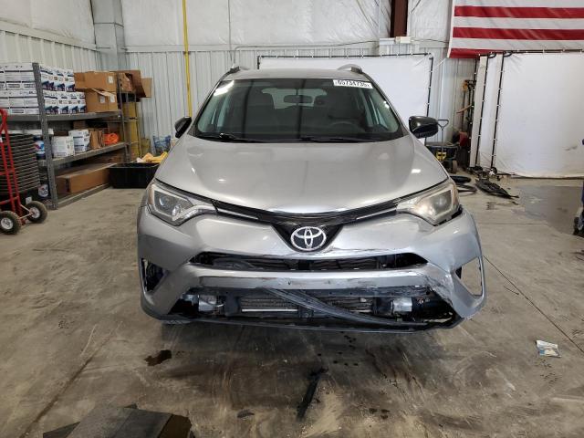  TOYOTA RAV4 2016 Srebrny