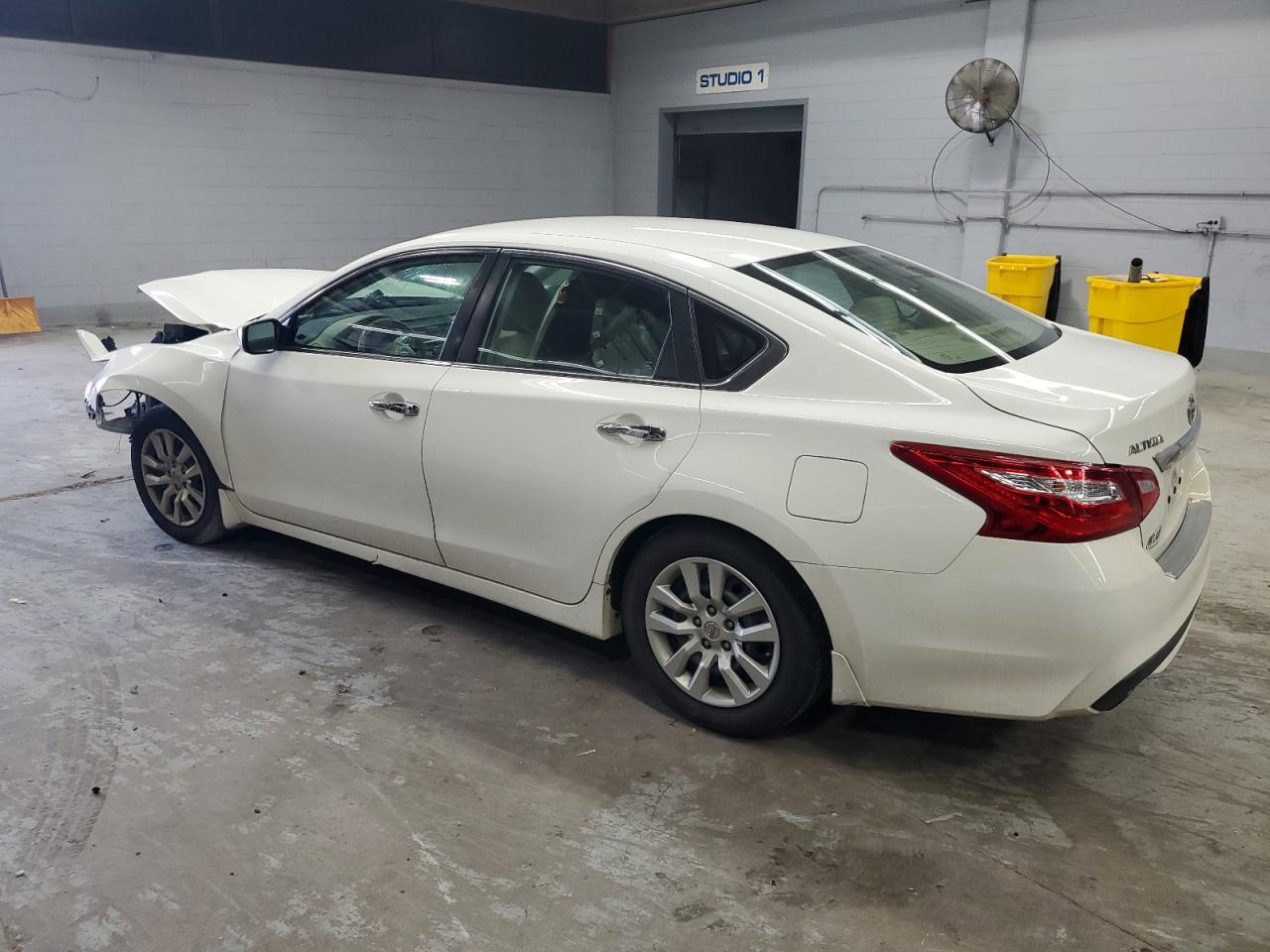 2017 Nissan Altima 2.5 VIN: 1N4AL3AP1HC216853 Lot: 66756015