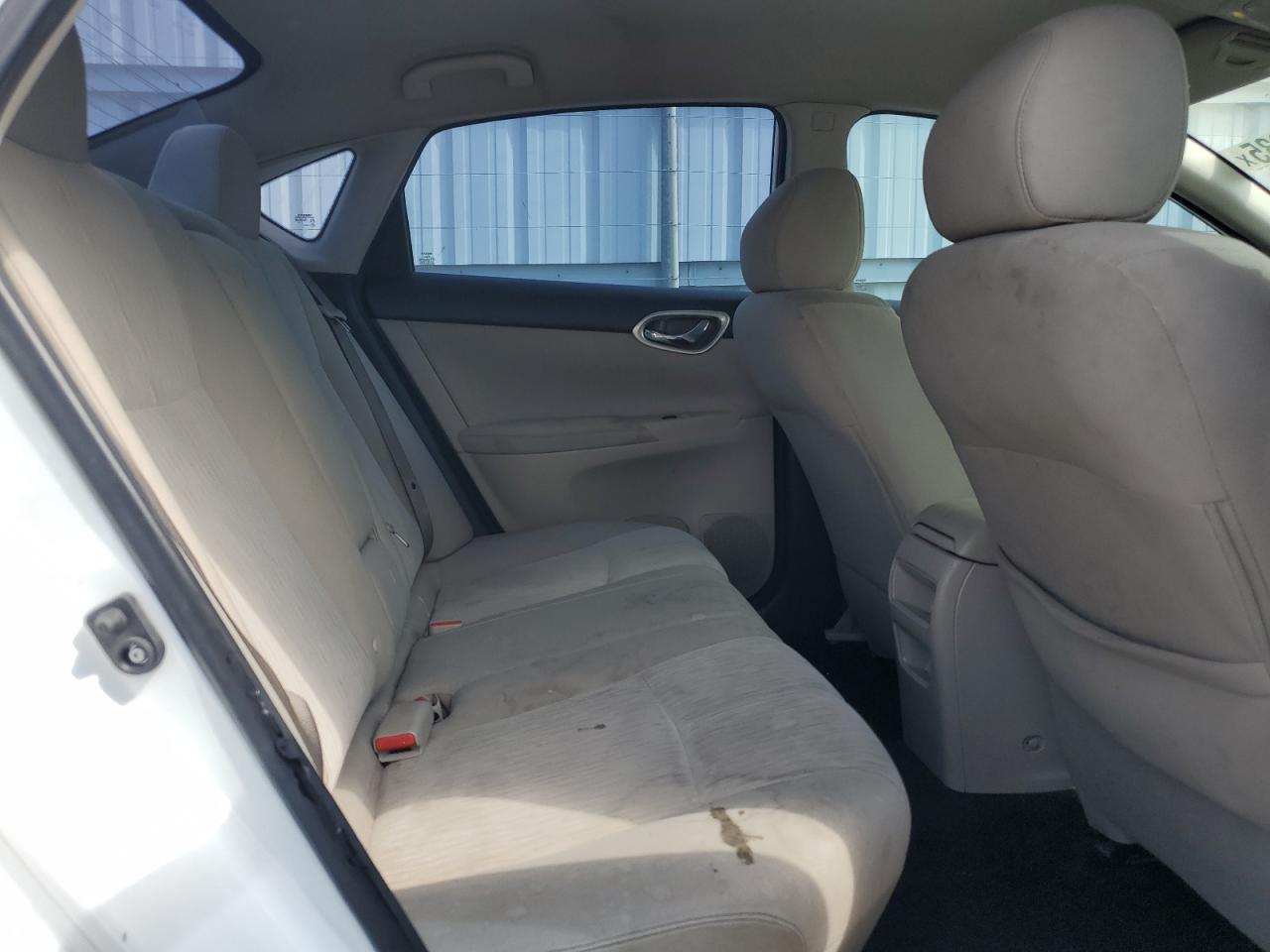 2015 Nissan Sentra S VIN: 3N1AB7APXFY330829 Lot: 65379235